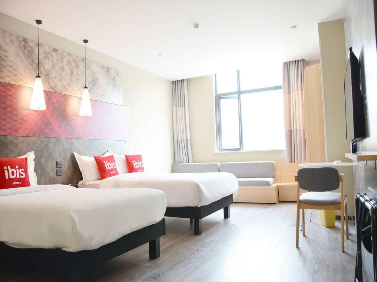 Hotel Ibis Nanjing Tianyin Avenue Zewnętrze zdjęcie